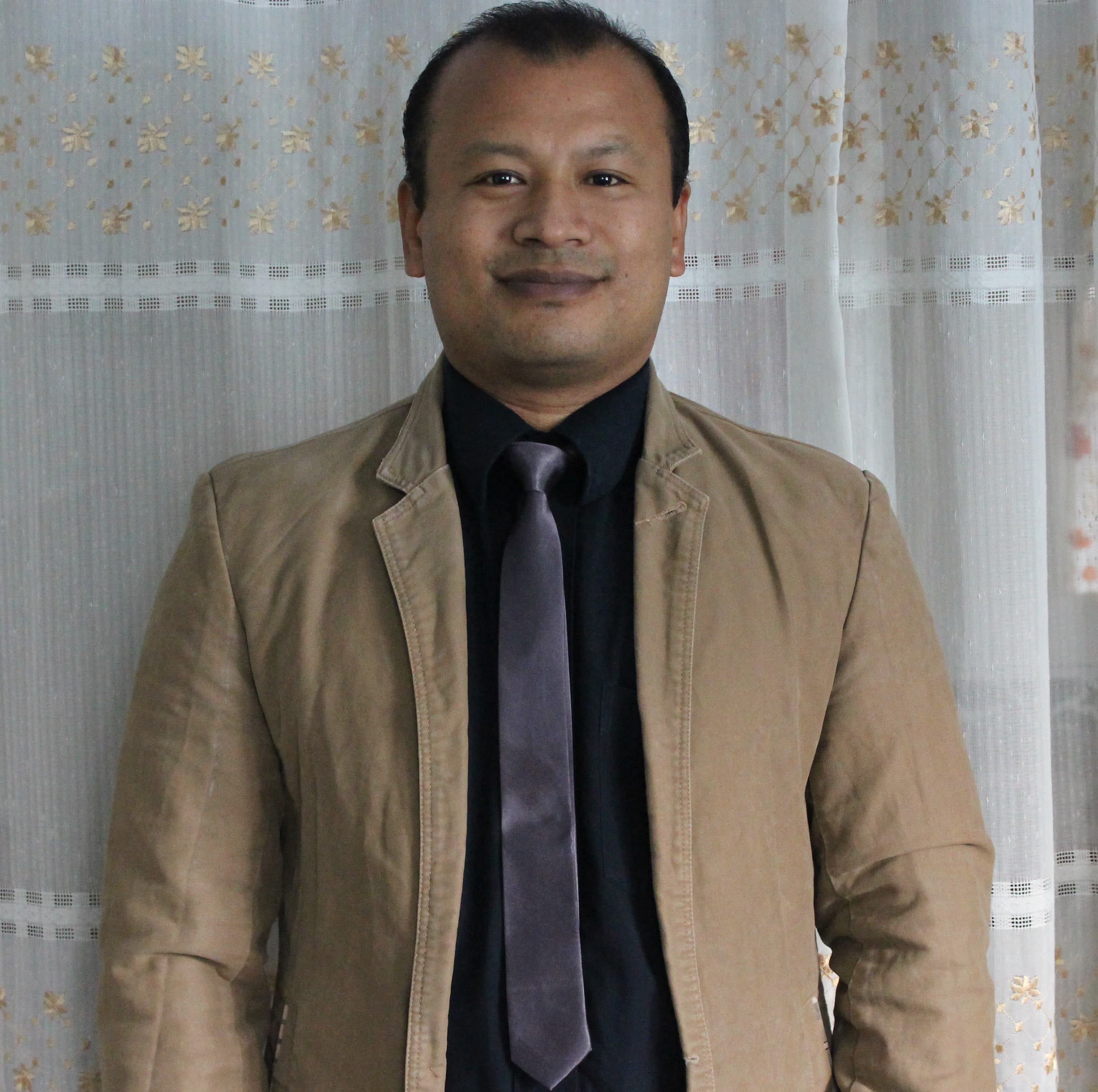 DR.NIRAN MAHARJAN